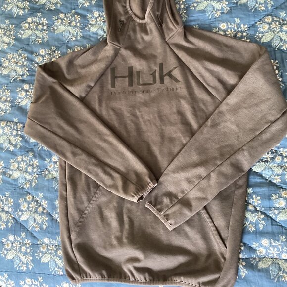 Huk Performance Fishing Hoodie - Picture 1 of 5